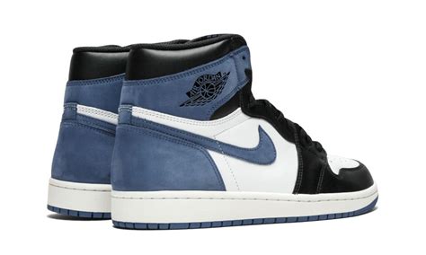 Nike Air Jordan 1 Retro Blue Moon – KingWalk