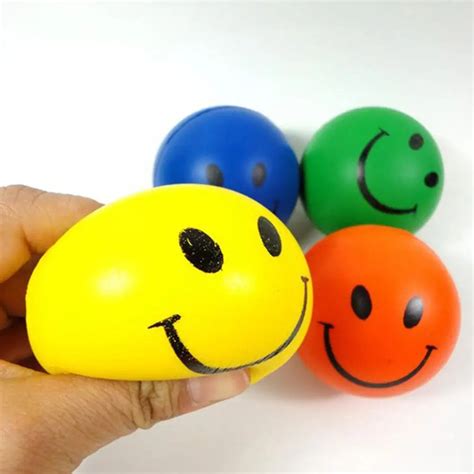 Fun Emoji Face Squeeze Balls Modern Stress Ball Relax Emotional Hand Wrist Exercise Stress Balls ...