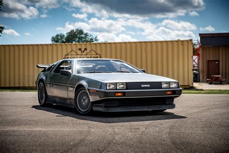 1981 DeLorean DMC-12 Will Give You Time-Travel Dreams, Also Has a Twin-Turbo Secret - autoevolution