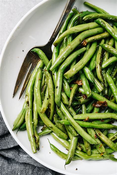 Garlic Green Beans - Our Salty Kitchen