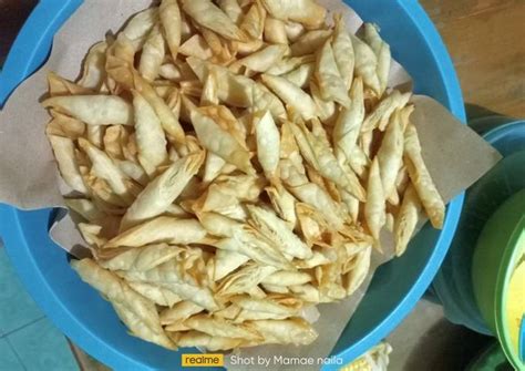 Resep Kulit pangsit rasa bawang oleh -Lailatul Nahari- - Cookpad