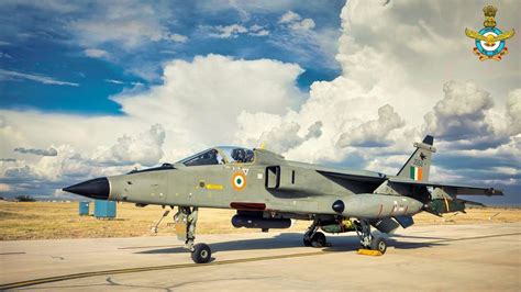 IAF Jaguar fighter jet, a look at deep penetrating strike aircraft 'Shamsher': IN PICS | News ...