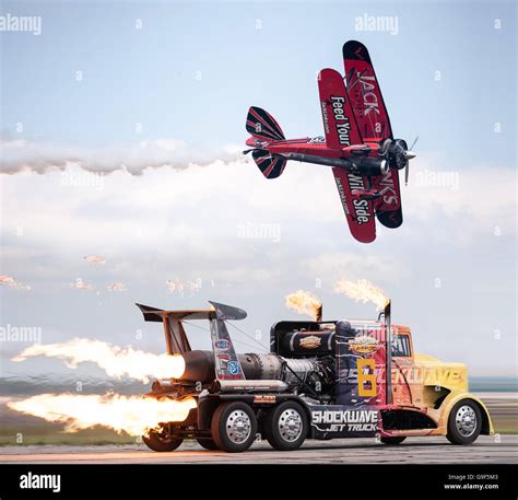 Jack Links Screamin' Sasquatch airplane racing the Shockwave Jet Truck at the Rhode Island ...