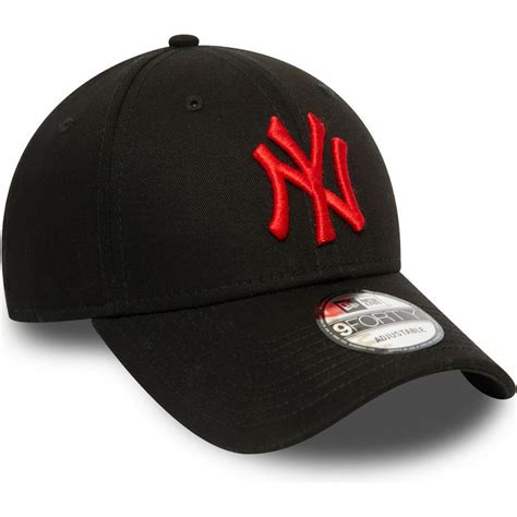 New Era Curved Brim Red Logo 9FORTY League Essential New York Yankees MLB Black Adjustable Cap ...