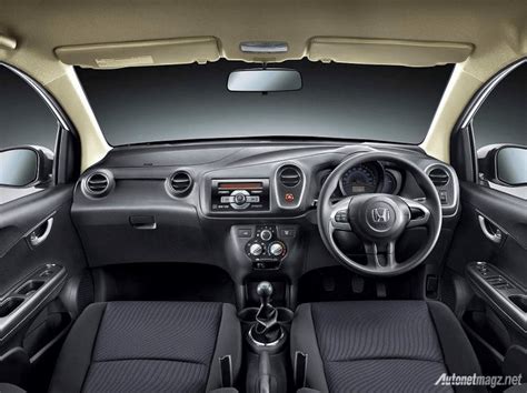 new-model-honda-brio-pics-black-interior-dashboard - CarBlogIndia