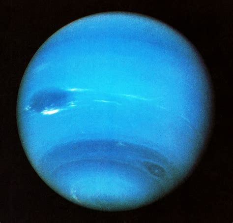 Hubble confirms new dark spot on Neptune