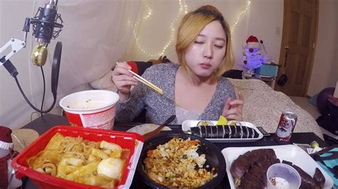 Korean Street Food | MUKBANG - YouTube