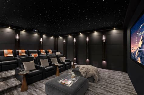 Black decor for home cinema - Homedit