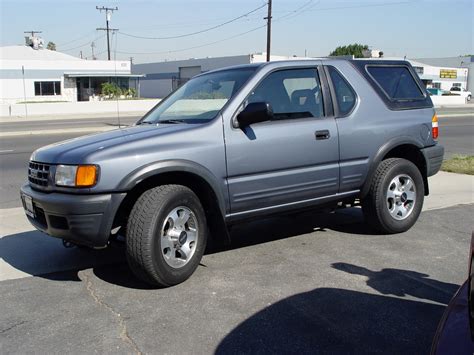 Isuzu Amigo Hardtop and Rodeo Sport Hardtops for All Isuzu Sport Trucks