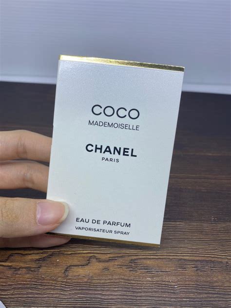 Perfume Chanel Coco Mademoiselle Vial Sample, Kesehatan & Kecantikan, Parfum, Kuku & Lainnya di ...