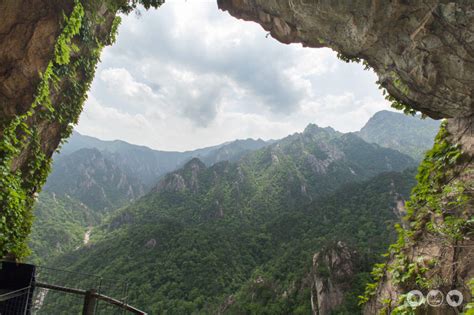 A Day Trip in Seoraksan National Park - Bobo and ChiChi