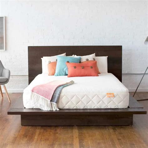 The Best Organic & Natural Mattress Brands For a Non-Toxic Bedroom ...