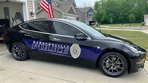 Is This Canada's First Tesla Model 3 Police Car?