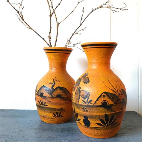 vintage Mexican pottery vase | Mexican pottery, Pottery vase, Pottery