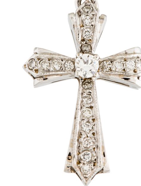 14K Diamond Cross Pendant - Necklaces - PENDA22478 | The RealReal