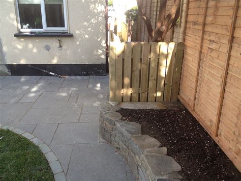 Grey Limestone Patio - 2014 - Mícheál Quinn Landscaping