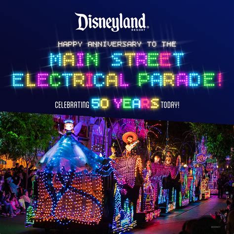 The Main Street Electrical Parade Debuted at Disneyland 50 Years Ago TODAY! - MickeyBlog.com