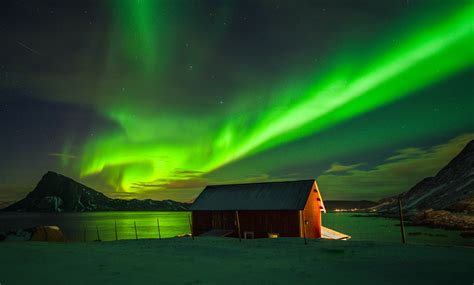 Photographing The Northern Lights Norway | Shelly Lighting