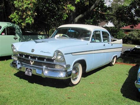 Chrysler Royal - Information and photos - MOMENTcar