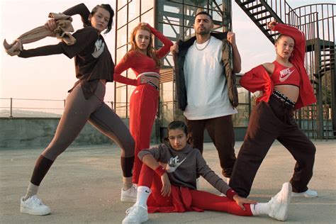 Dance. Nike.com