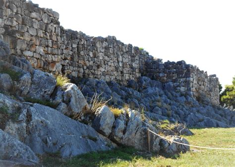 Cyclopean walls (Mycenae) | The Brain Chamber