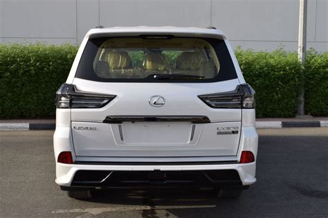 LEXUS LX 570 BLACK EDITION – Gulf Motors