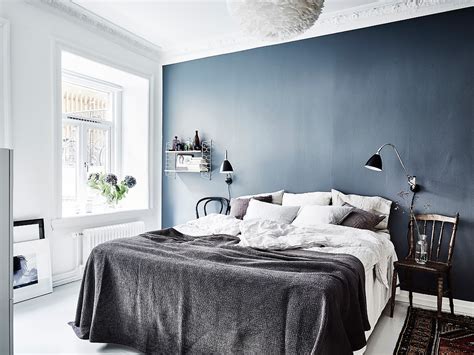 Blue bedroom wall - COCO LAPINE DESIGNCOCO LAPINE DESIGN