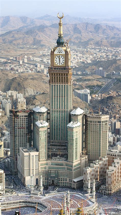 Makkah Royal Clock Tower – Supertall!