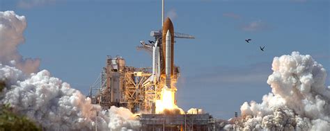 Space Shuttle Launch Wallpaper - WallpaperSafari