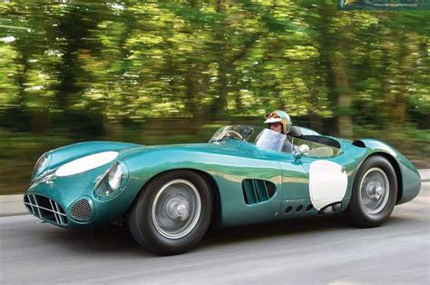 Mobil Balap Klasik Aston Martin DBR1 Bakal Incaran Kolektor