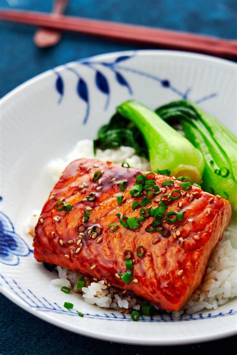 BEST Teriyaki Salmon Recipe (照り焼きサーモン)