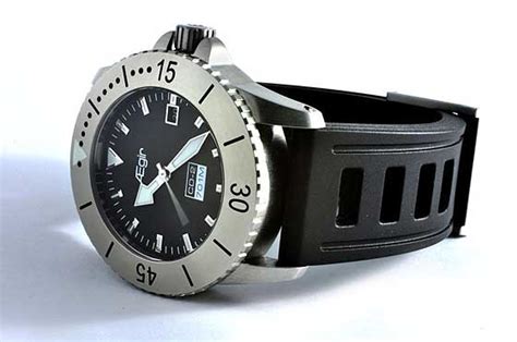 The 10 Best Dive Watch Brands You Don’t Know About | WatchTime - USA's No.1 Watch Magazine