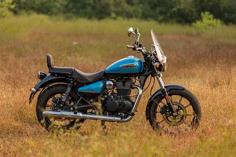 Royal Enfield Meteor 350 Stellar Custom Price, Features, RTO, Insurance, Mileage & FAQs