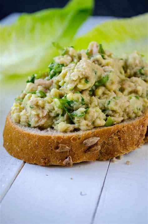 Tuna Avocado Sandwich - Give Recipe