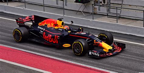 Red Bull RB13 / Max Verstappen / NED / TEAM RED BULL RACING | Red bull ...