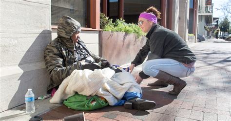 Couple delivers food, clothes, kindness to the homeless