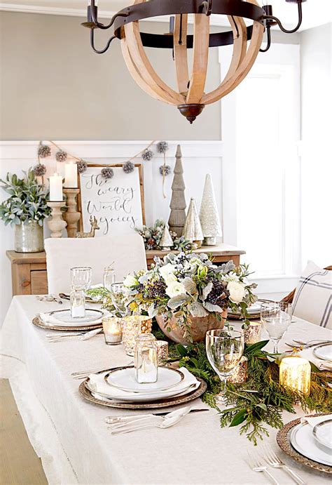 10+ Dinner Table Decor For Christmas