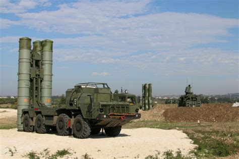 India, Russia To Ink Deal For S-400 Triumf Missiles, Here’s Why China-Pak Are Worried