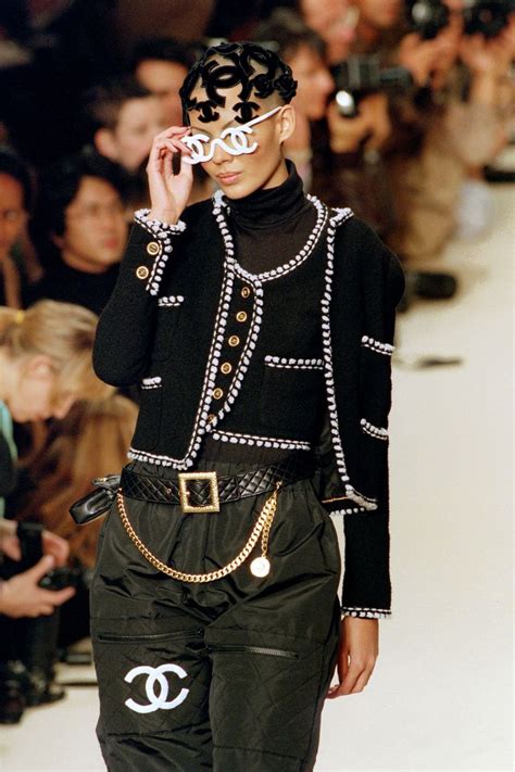 Chanel's Fashion Shows Over the Years - 1978 - 2015 Chanel Runway Images