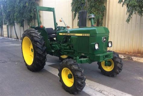 John Deere 2030 Tractor