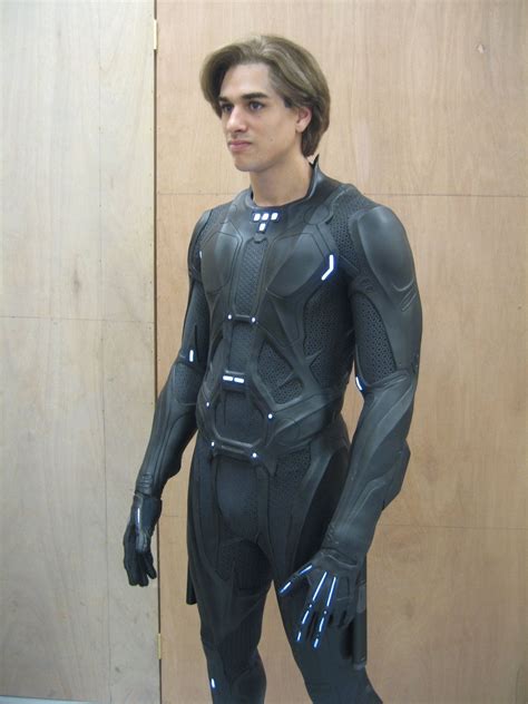 Tron legacy, Combat suit, Tron costume