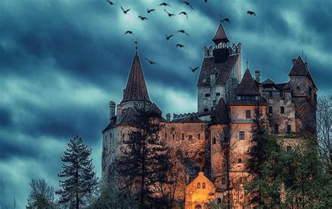 You Can Take a Virtual Tour of Dracula's Castle In Transylvania