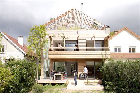 Eco-Sustainable House / Djuric Tardio Architectes | ArchDaily