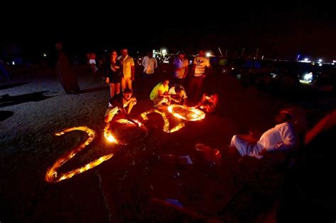 Photos: Massive number of visitors fill Dubai top spots for NYE fireworks | News-photos – Gulf News