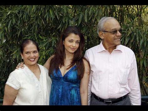 Rare | Unseen | Pictures | Aishwarya Rai Bachchan | Parents - Filmibeat