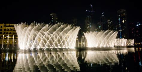 The Dubai Fountain | VISIT ALL OVER THE WORLD