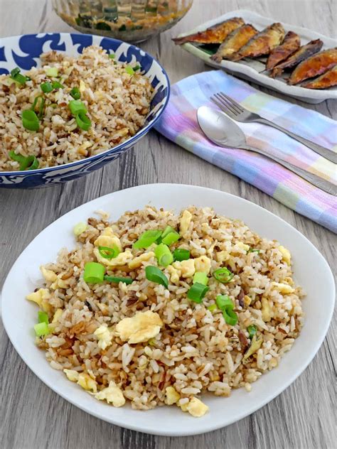 Tinapa Fried Rice - Kawaling Pinoy