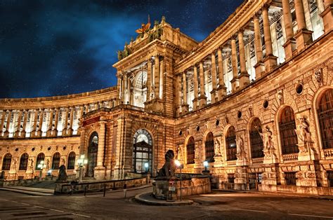 Palatul Hofburg Viena – INFINITRAVEL