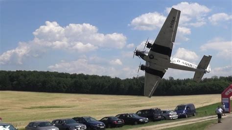 ALARM: AFTER A PERFECT FLIGHT CRASHES THE JU-52 HUGE RC SCALE AIRPLANE - YouTube