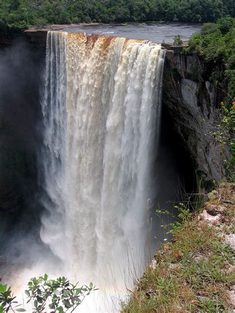 Kaieteur Falls | Guyana, Map, & Facts | Britannica